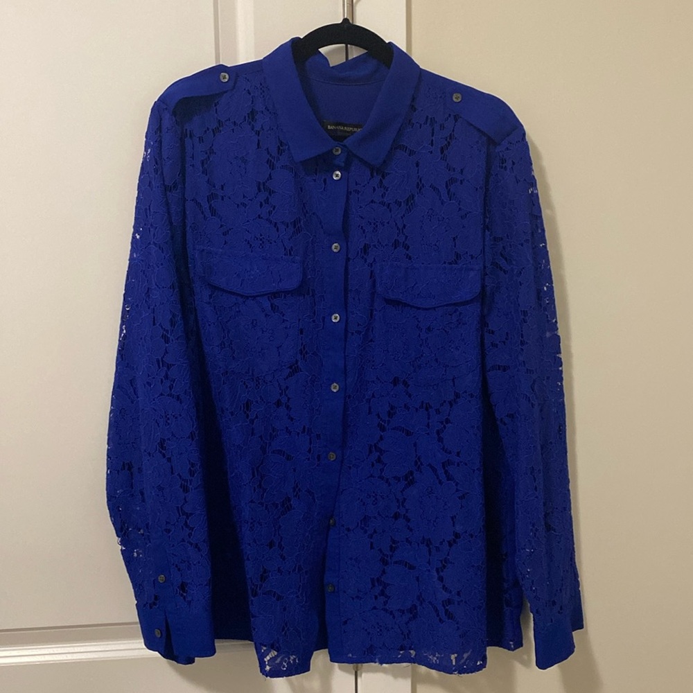 Gorgeous Banana Republic in the BEST shade of cobalt blue!